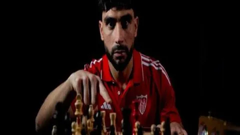 《哪吒2》票房迈入80亿里程碑，刷新国内市场票房最高记录